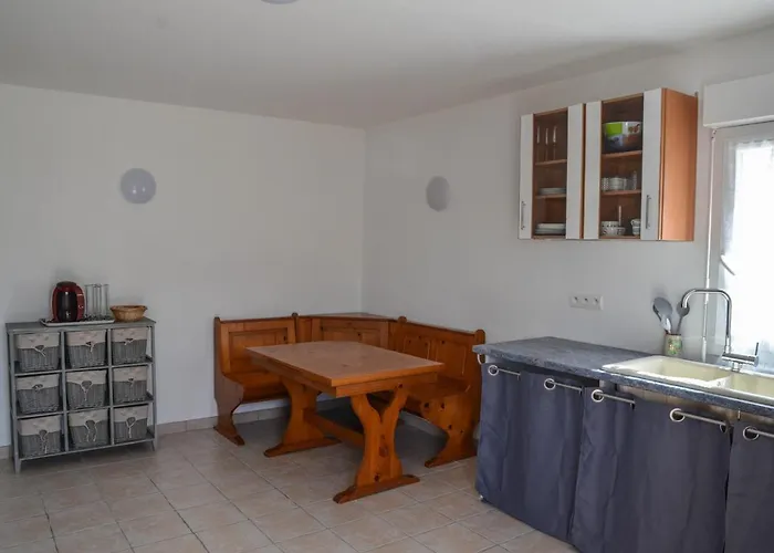 Maison Proche De La Mer, Normandie *